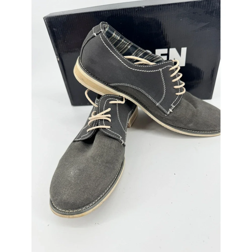 Steve Madden step out